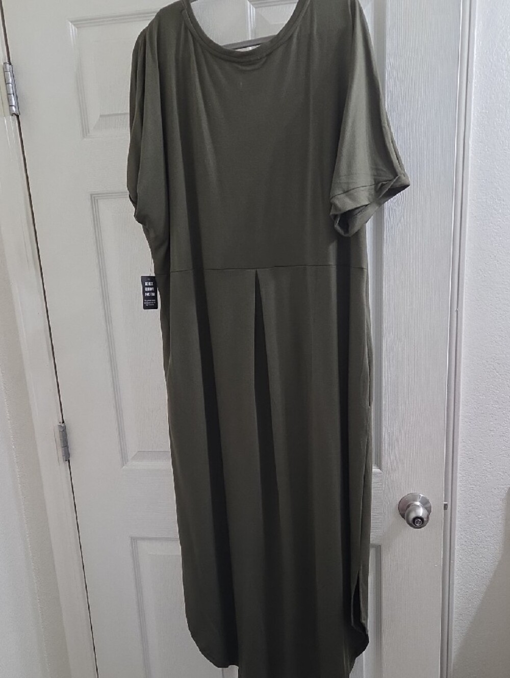 Ashley Stewart Olive Green Maxi Dress with Gold 'Beautiful' Script - Picture 5 of 6